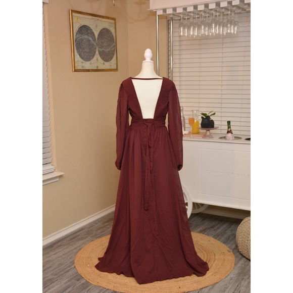 Women’s V Neck Long Sleeves Bridesmaid Dresses with - Picture 2 of 7